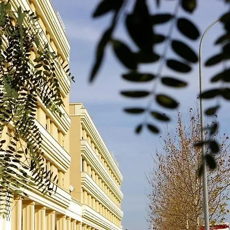 Apartamento De Lux Sevilla Este Exterior photo